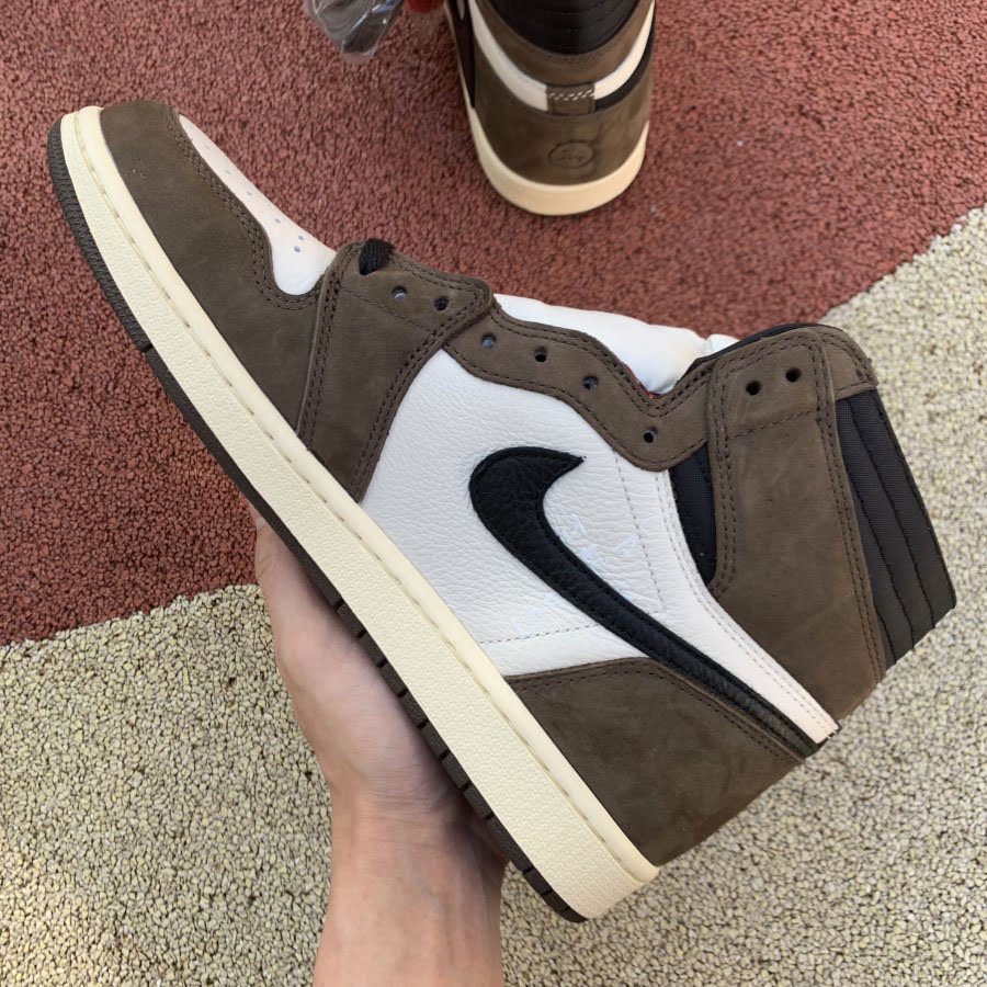 Travis Scott x Jordan 1 Retro High OG 'Mocha' – TURBOSNEAKER