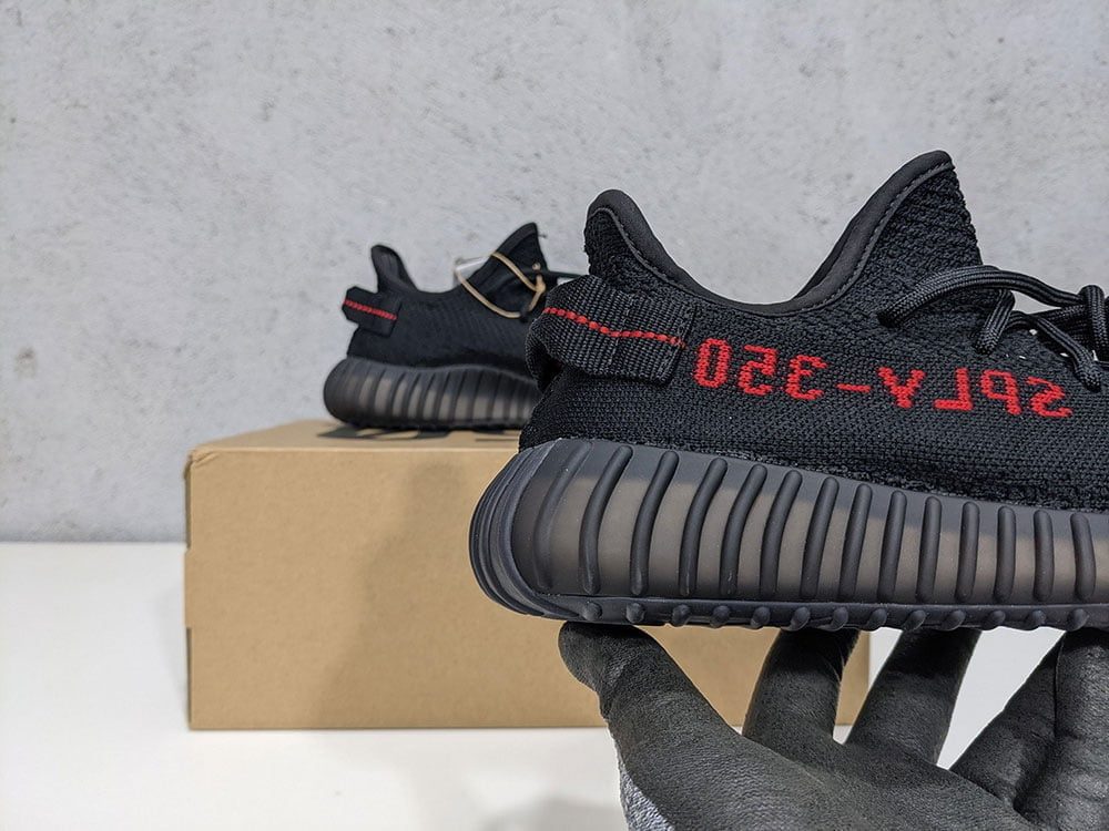 Yeezy Boost 350 V2 'Bred' – TURBOSNEAKER