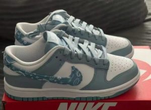 Dunk Low 'Blue Paisley' (W) photo review