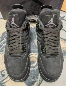 Jordan 4 Retro 'Black Cat' photo review