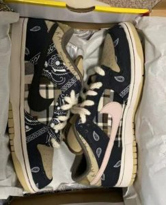 Travis Scott x Dunk Low Premium QS SB 'Cactus Jack' photo review