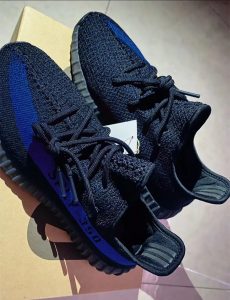 Yeezy Boost 350 V2 'Dazzling Blue' photo review