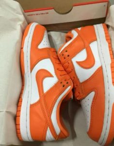 Dunk Low Retro SP 'Syracuse' photo review