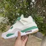 JORDAN 4 RETRO X SB 'PINE GREEN' photo review