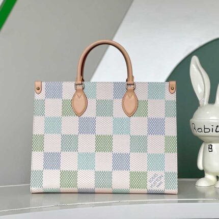 (W) OnTheGo MM Damier Giant coated canvas